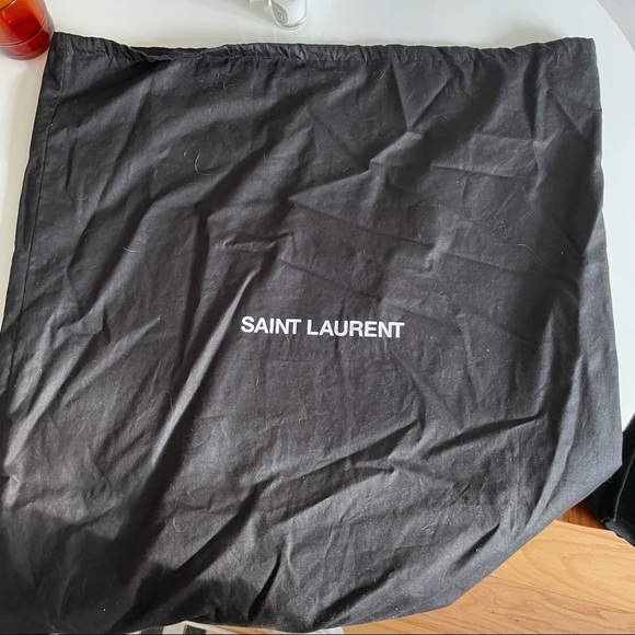 Saint Laurent Rive Gauche Shopping Tote - Picture 10 of 11